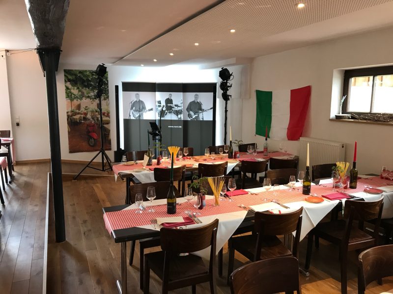 Party mit Motto "Italien"